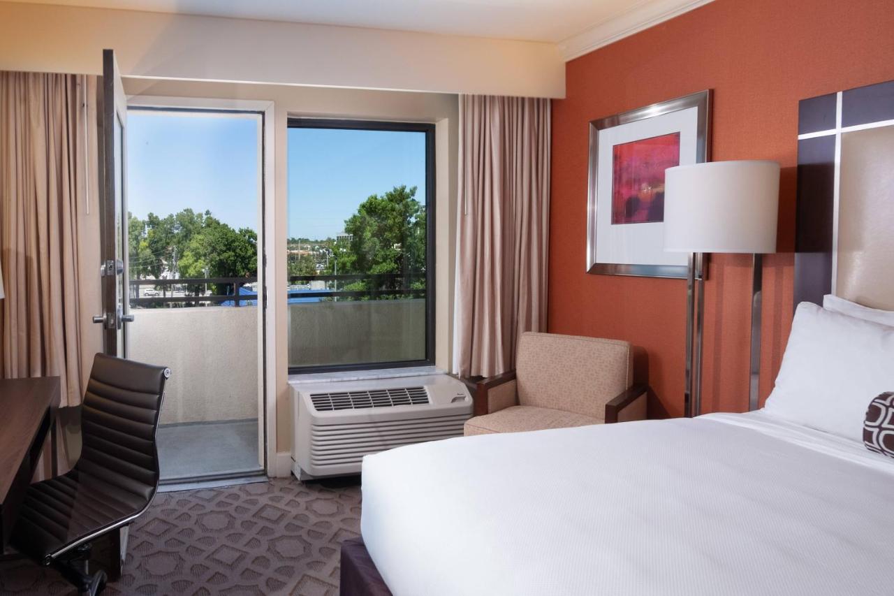 Delta Hotels By Marriott Orlando Lake Buena Vista Kültér fotó